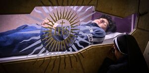 Carlo Acutis fue un adolescente italiano que evangelizaba a través de internet. Conoce su vida, su devoción, sus milagros y por qué la Iglesia lo hizo santo.