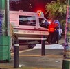 Tras atropellar a los motociclistas en Iztapalapa, el conductor del camión de refrescos fue detenido por agentes de la SSC capitalina. Tras atropellar a los motociclistas en Iztapalapa, el conductor del camión de refrescos fue detenido por agentes de la SSC capitalina.
