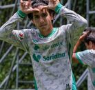 El delantero de 16 años es hijo del ex jugador profesional, Matías Vuoso.