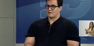 Enrique reveló que, contrario a lo afirmado por la denunciante, no ha recibido ninguna notificación legal sobre demanda alguna en su contra.