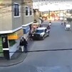 Policías atropellan a madre e hija en Chimalhuacán; víctimas se dirigirán a la escuela de la menor.