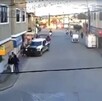 Policías atropellan a madre e hija en Chimalhuacán; víctimas se dirigirán a la escuela de la menor.