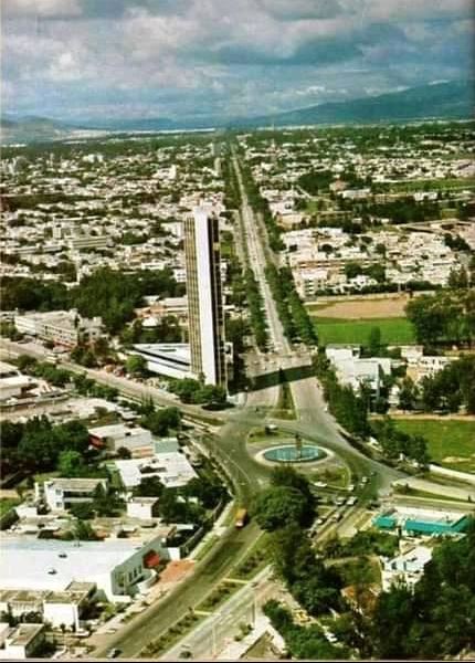 Avenida López Mateos