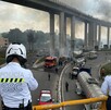 Las autoridades de la Ciudad de México han informado que bomberos y personal de Protección Civil trabajan en el lugar
