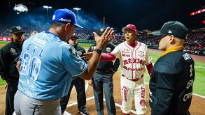 Los Diablos Rojos del México tomaron ventaja en el primer juego de la Serie del Rey ante los Charros de Jalisco desde el Estadio Harp Helú.