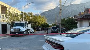 El hombre murió de un balazo en la cabeza en la parte frontal