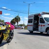 Una mujer murió atropellada por un motociclista en el bulevar Rodríguez Triana de Torreón. Paramédicos no lograron reanimarla. Una mujer murió atropellada por un motociclista en el bulevar Rodríguez Triana de Torreón. Paramédicos no lograron reanimarla.