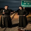 Imagen impactante de dos sacerdotes después de sufrir un asalto en el kilómetro 124 de la carretera Maravatío-Morelia. Refleja la creciente inseguridad Imagen impactante de dos sacerdotes después de sufrir un asalto en el kilómetro 124 de la carretera Maravatío-Morelia. Refleja la creciente inseguridad