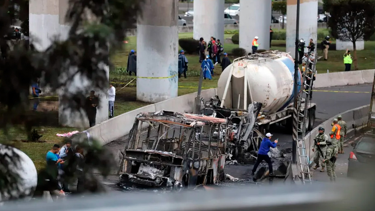 Clara Brugada informó que, hasta el momento, suman ocho personas fallecidas y 94 más lesionadas por la explosión de una pipa de gas en Iztapalapa.