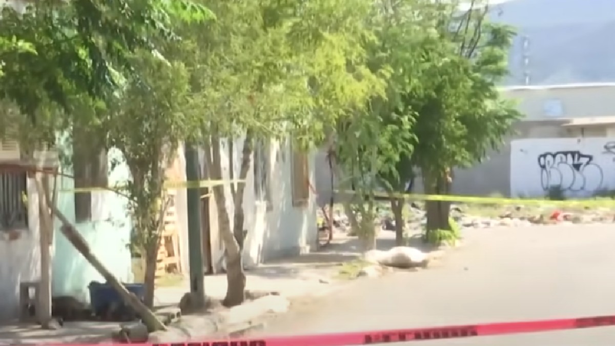 Torreón se vio sacudido por un brutal feminicidio que cobró la vida de Yajaira Mayela del Río Venegas, de 32 años, su presunto feminicida ha sido atrapado. Torreón se vio sacudido por un brutal feminicidio que cobró la vida de Yajaira Mayela del Río Venegas, de 32 años, su presunto feminicida ha sido atrapado.