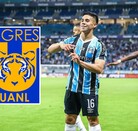 Alexander Aravena es actual jugador de Gremio y podría llegar a los Tigres UANL