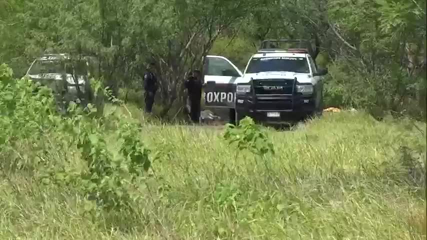 Un hombre en estado de putrefacción fue hallado a orillas del río Pesquería en Escobedo, Nuevo León.