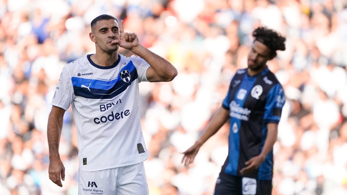 Germán Berterame celebrando el gol ante Querétaro en el partido de Jornada 8 del Apertura 2025.