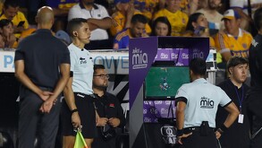 Guido Pizarro destacó el partido que hizo su equipo a pesar de jugar casi todo el partido con un hombre menos, aunque no se fue contento.