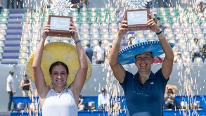Khromacheva  y Melichar-Martínez ganando en el Guadalajara Open.