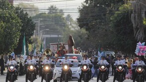 A lo largo de toda la ruta, se establecerán cierres viales para proteger a los participantes y a la multitud de espectadores.