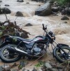 Un joven de 17 años fue hallado sin vida en Puerto Vallarta tras ser arrastrado por la corriente; su familia continuó la búsqueda pese a autoridades.