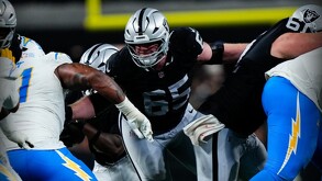 Las Vegas Raiders hicieron su debut en casa en esta temporada de la NFL enfrentando a Los Angeles Chargers; aquí te decimos cómo quedó el partido.