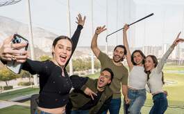 Topgolf Monterrey se ha consolidado como uno de los destinos imperdibles para familias, amigos y grupos corporativos en la zona metropolitana.