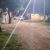 La tranquilidad de la noche del Día de Independencia, se vio interrumpida tras un ataque armado en la colonia Nuevo Amanecer, que cobró la vida de un joven.