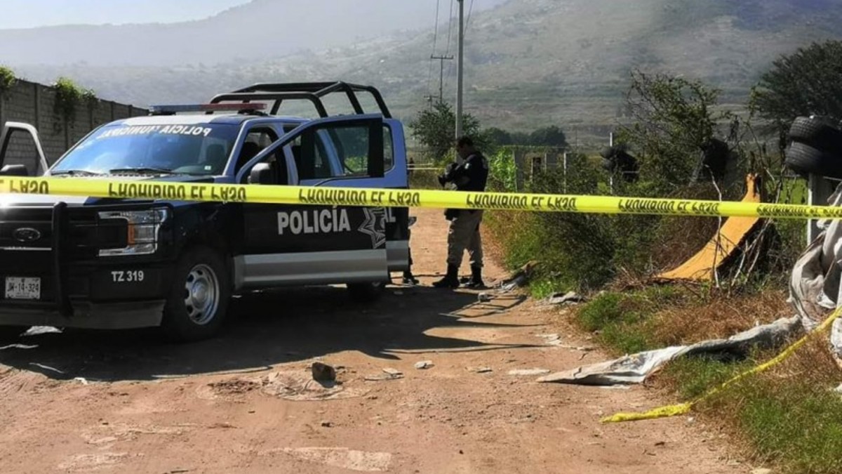 Seis cuerpos fueron hallados en Ojuelos e investigaciones apuntan a que fueron asesinados en Zacatecas. Fiscalía indaga coincidencias con hallazgos previos.