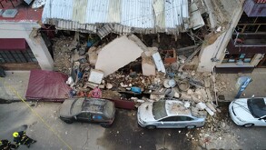 Un derrumbe parcial en un restaurante de Guadalajara dejó dos lesionados y daños materiales, generando alarma entre vecinos de La Perla.