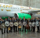 Homenaje a Juan Gabriel de parte de Viva Aerobus.