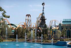 Hombre muere en parque de atracciones de Universal