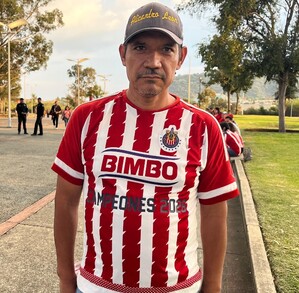 Alicantro León, aficionado de Chivas, predice el título número 13 de Chivas para el Apertura 2025. Alicantro León, aficionado de Chivas, predice el título número 13 de Chivas para el Apertura 2025.
