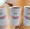 La promoción de Krispy Kreme se aplica directamente al momento de pagar, donde el sistema cobrará únicamente la bebida de mayor precio de las dos seleccionadas.