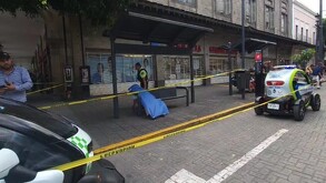 Un hombre de la tercera edad falleció en el Centro de Guadalajara minutos después del macro simulacro. Autoridades investigan si sufrió un infarto por el susto.