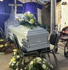 Este viernes, familiares y amigos de Carlos Gurrola, ‘Papayita’, le dieron el último adiós luego de que falleciera por una mala ‘broma’ de sus compañeros de tra