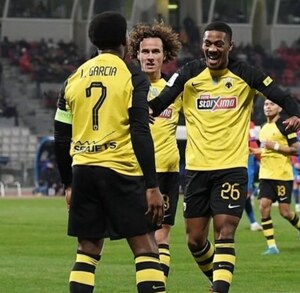 Anthony Martial marcando un gol con su exequipo, AEK de Atenas en Grecia. Anthony Martial marcando un gol con su exequipo, AEK de Atenas en Grecia.