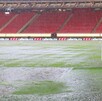 Estadio Akron sufriendo una fuerte lluvia previo al partido de Chivas vs Tigres en la Liga MX.