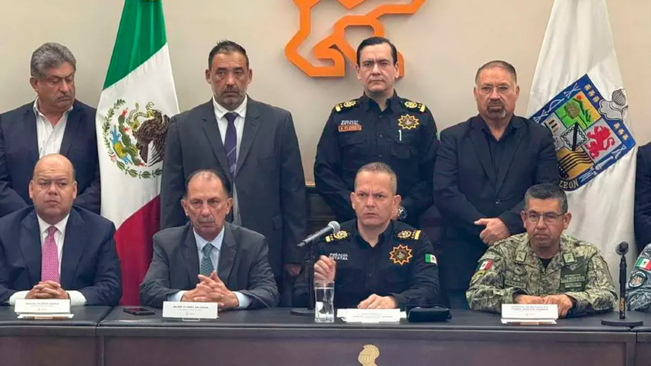 Cuatro elementos de Fuerza Civil fueron separados de sus cargos tras ser captados presuntamente haciendo uso excesivo de la fuerza.
