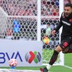 Los Diablos Rojos del Toluca golearon a las Chivas con una actuación redonda de Alexis Vega, quien aportó con un gol y dos asistencias.