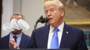 Durante una conferencia de prensa en la Casa Blanca dedicada al autismo, el mandatario, Donald Trump pidió a las mujeres evitar el paracetamol.