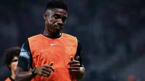 La directiva de Corinthians de Brasil ha puesto en marcha un plan urgente. El objetivo principal es resolver la millonaria deuda que mantiene con Santos