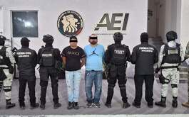 Dos hombres fueron detenidos al estar relacionados con los asesinatos de una mujer y su hija embarazada en la colonia Fomerrey 106, al norte de Monterrey.