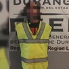 Un hombre visiblemente bajo el influjo de narcóticos provocó momentos de pánico al irrumpir en un plantel educativo de nivel preescolar en Gómez Palacio. Un hombre visiblemente bajo el influjo de narcóticos provocó momentos de pánico al irrumpir en un plantel educativo de nivel preescolar en Gómez Palacio.