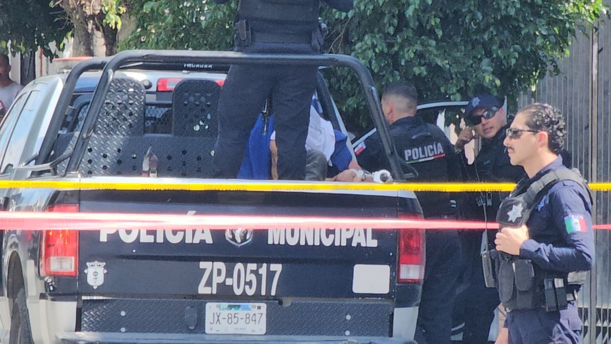 Por pleito de vecinos: un hombre muere en Zapopan y el agresor es entregado a la policía