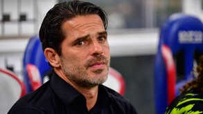Fernando Gago abandonó al Rebaño Sagrado a la mitad de un proyecto de reestructuración, por lo que la afición todavía le guarda rencor.