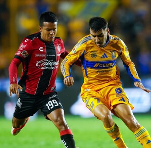 Los Tigres se impusieron a los rojinegros del Atlas en el regreso de Diego Cocca al Estadio Universitario en la jornada 10 del Apertura 2025.