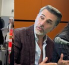 El actor Sergio Mayer calificó como agresiva y desmedida la protesta que enfrentó Susana Zabaleta en su llegada al aeropuerto de la CDMX.