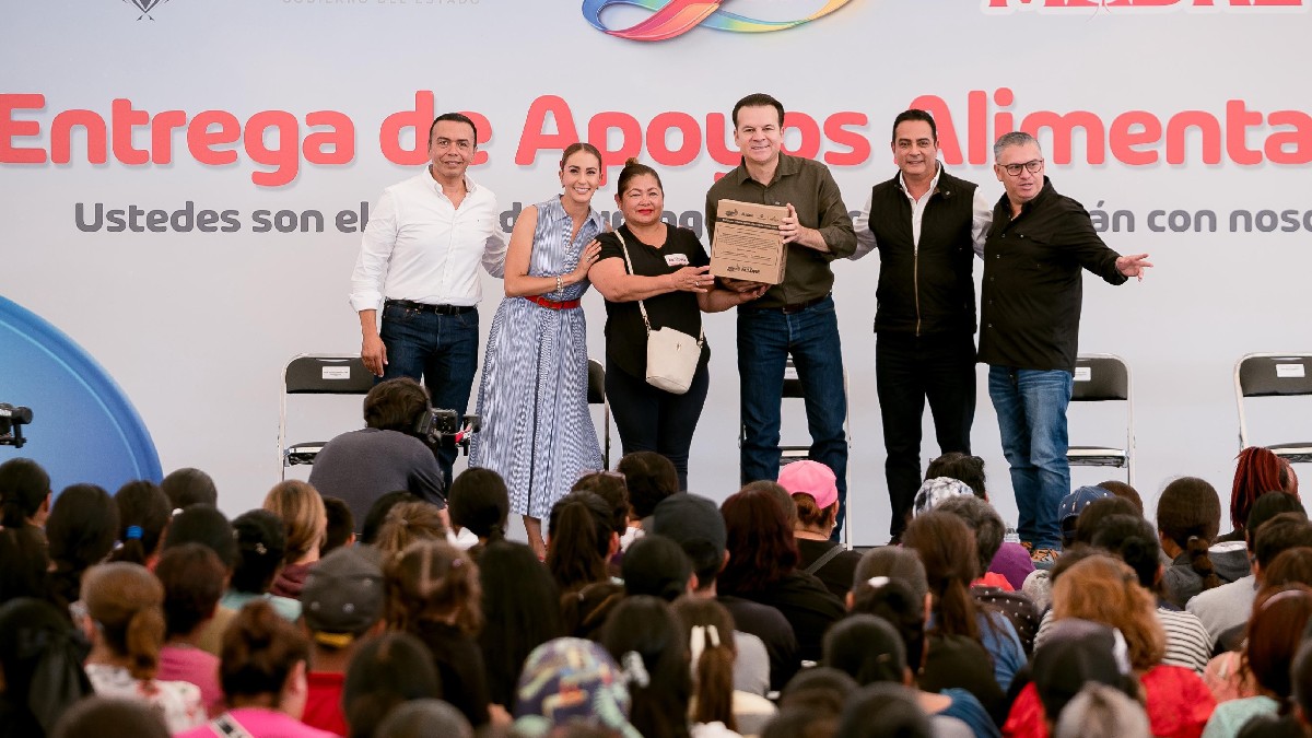 Mujeres reconocen a Esteban Villegas por cumplir su palabra al entregar 25 mil Tarjetas Madre en su modalidad alimentaria