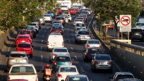 En 2025, las autoridades estatales de Querétaro han reforzado los llamados a cumplir con el pago del refrendo en tiempo y forma.