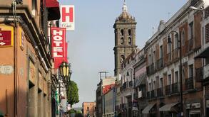 anuncio de hotel en la ciudad de puebla