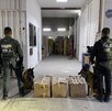 Policías de Jalisco aseguraron 25 kilos de droga sintética en Guadalajara, ocultos en cajas con supuesto jabón que serían enviadas a Tijuana. El caso ya está en