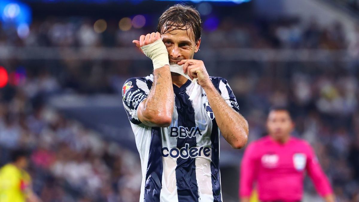 'Un aparato falló': Tato Noriega confirma baja de Sergio Canales revela qué le pasó