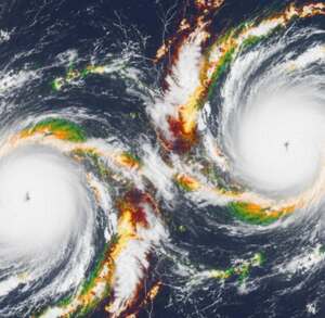 El fenómeno real que ocurre cuando dos tormentas tropicales interactúan, es conocido como el Efecto Fujiwhara, el cual puede traer graves consecuencias.